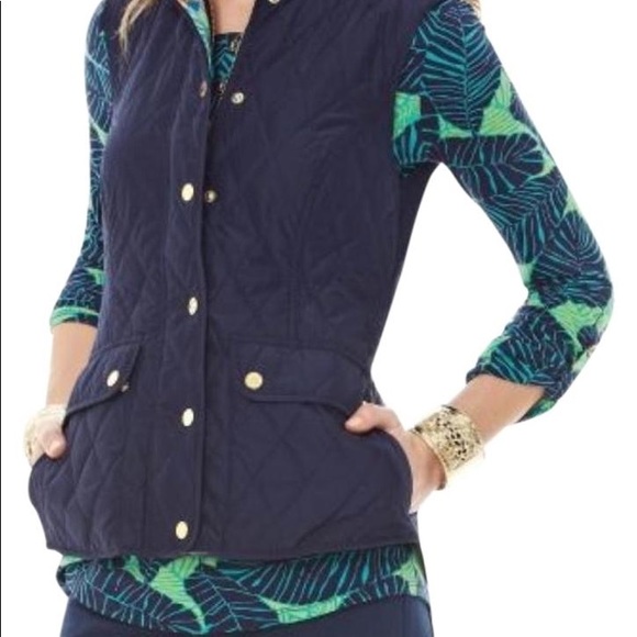 Lily Pulitzer { Getaway } Puffer Navy Spring Vest - Picture 8 of 8